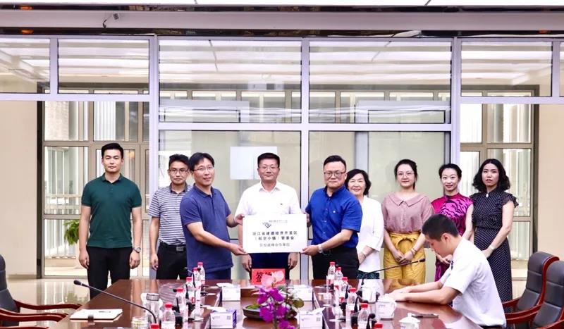 1594961421915066lmYm.jpg 20200707104410270.jpg